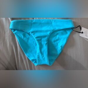 Jade Swim Lure Bottom in Aqua